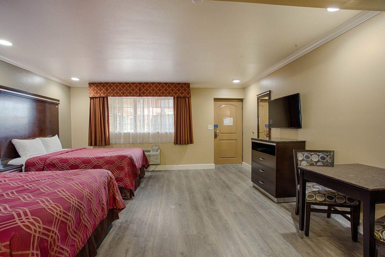Motel 6 Carlsbad, Ca- North Buitenkant foto