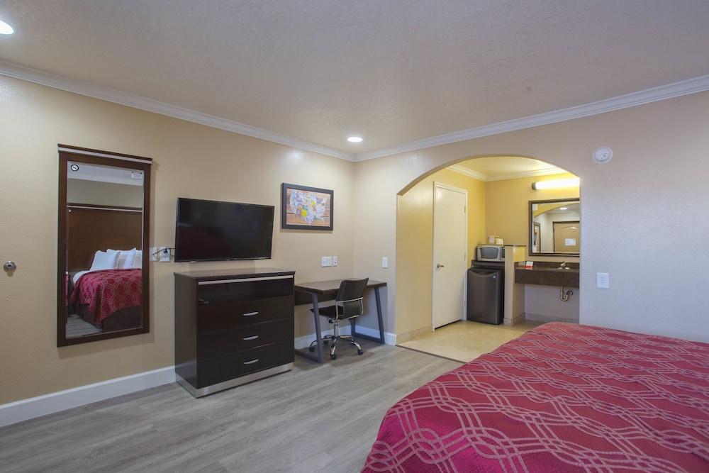Motel 6 Carlsbad, Ca- North Buitenkant foto