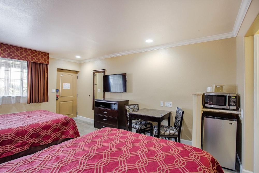 Motel 6 Carlsbad, Ca- North Buitenkant foto