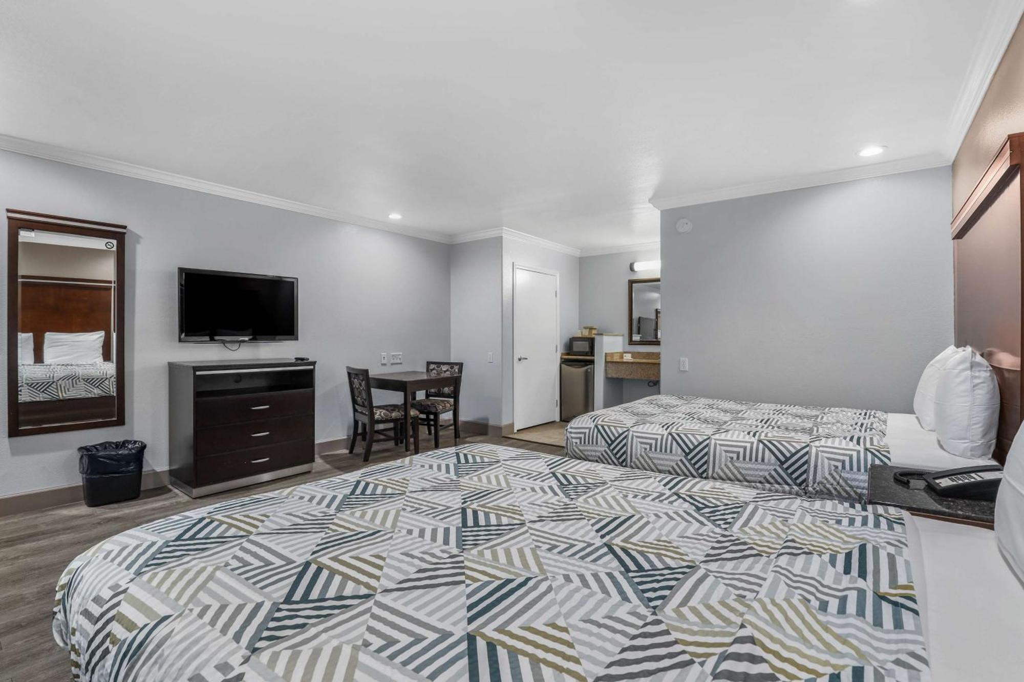 Motel 6 Carlsbad, Ca- North Buitenkant foto