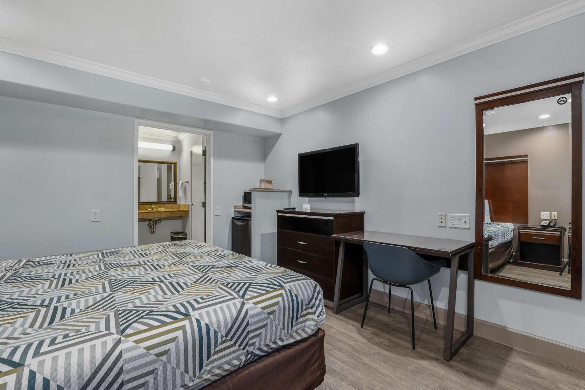Motel 6 Carlsbad, Ca- North Buitenkant foto